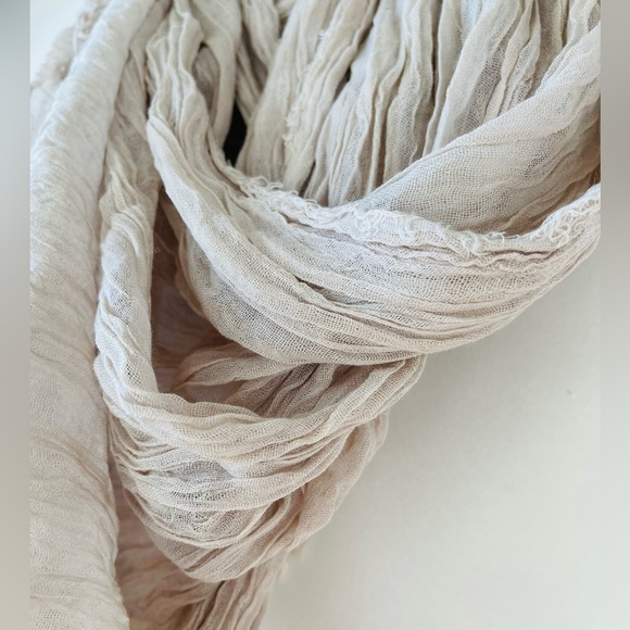 TILO Scarves super soft crinkle scarf! Affordable luxe. - Picture 11 of 12